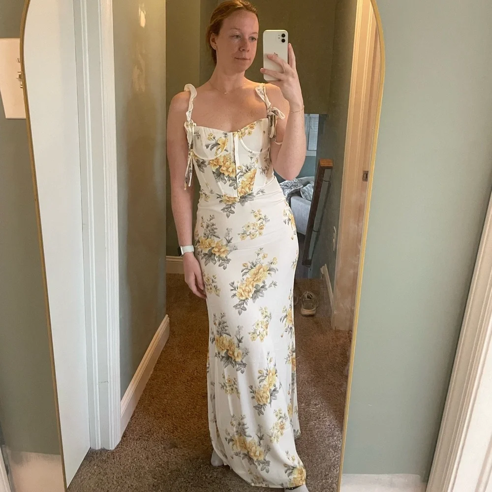 Showpo Floral Party Dress - White and Yellow - Picture 4 of 4